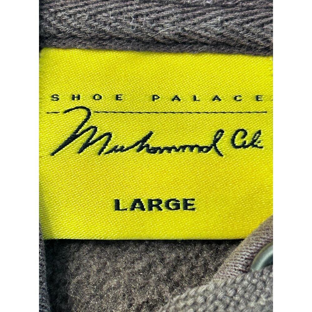 Shoe Palace x Muhammad Ali Cover Hoodie Logo Print "World‎ Champion" Size Large - Picture 6 of 11